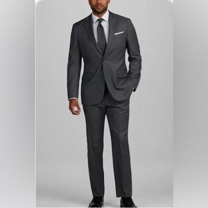 Jos. A Bank Charcoal Gray Wool 2 Piece‎ Tailored Fit Suit Size 46R